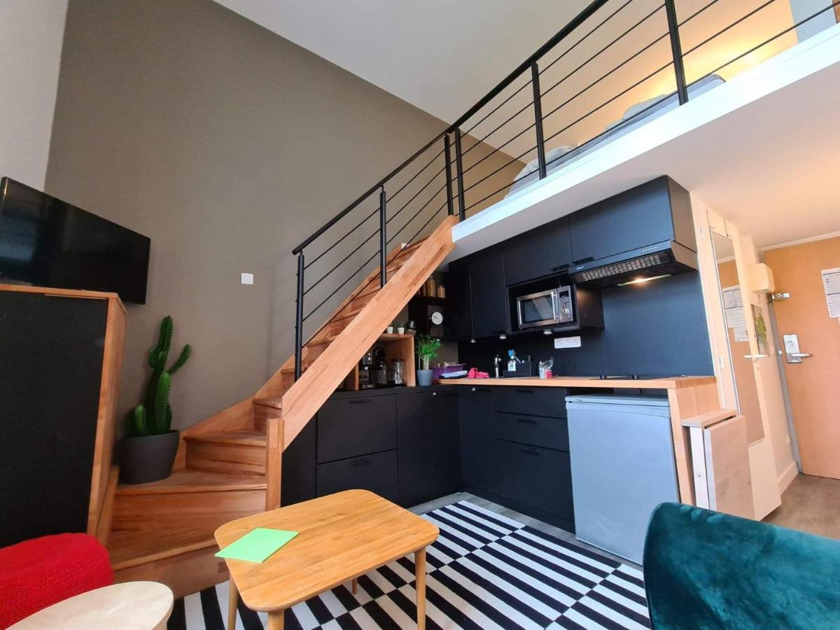 Studio Duplex Dans Residence De Standing Avec Piscine, Vue Sur Mer Льо Кроази Екстериор снимка